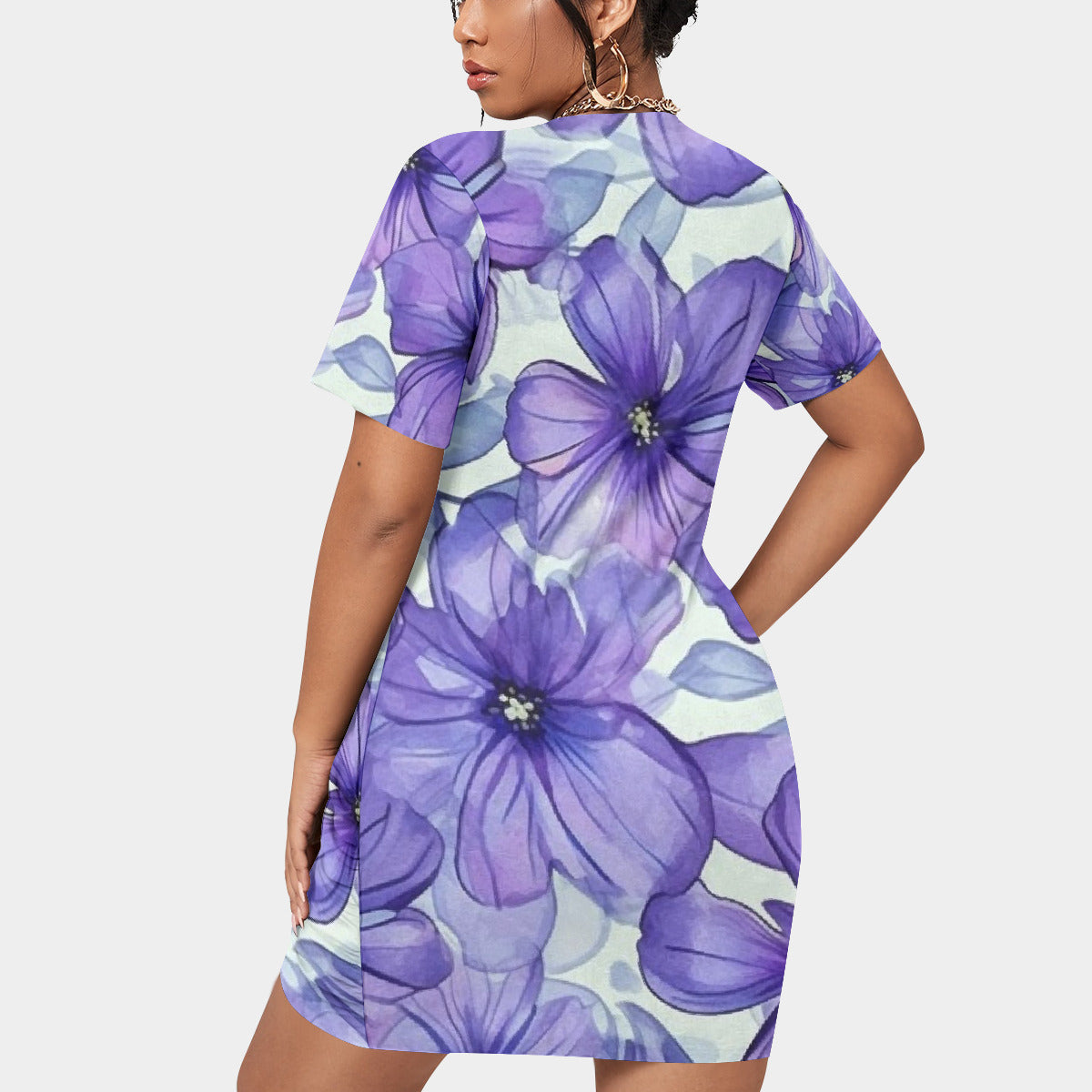 Plus Size Purple Floral Stacked Hem Dress - Classic Round Neck & Short Sleeve Style